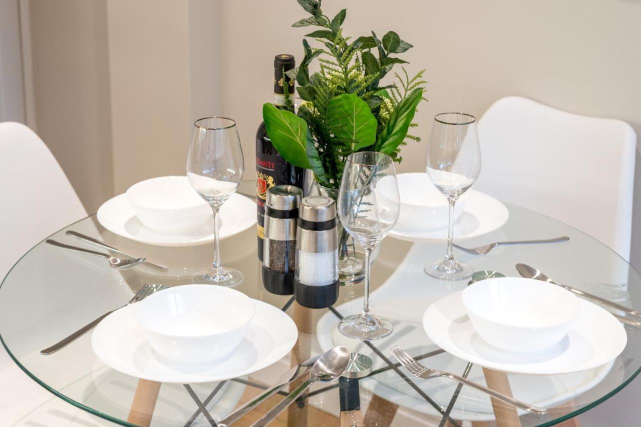 Westfield Apartment 2 Bedroom Near Notting Hill London Eksteriør bilde