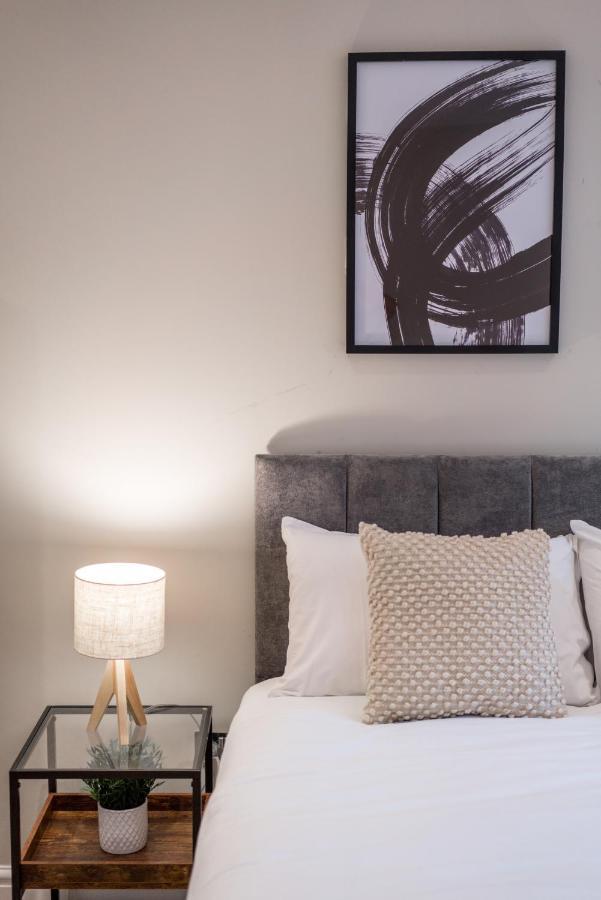 Westfield Apartment 2 Bedroom Near Notting Hill London Eksteriør bilde